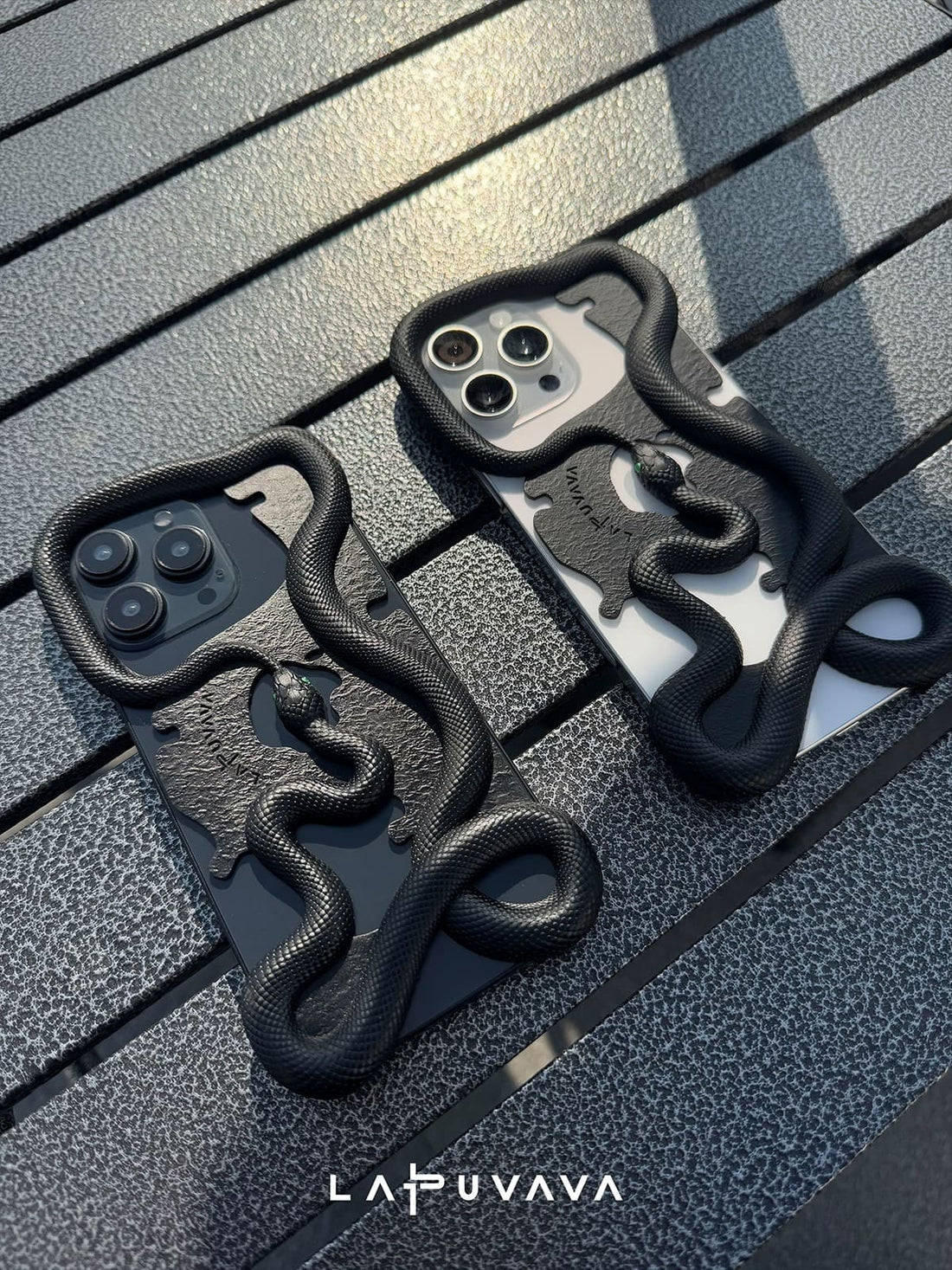 Snake Phonecase + FREE Earphones