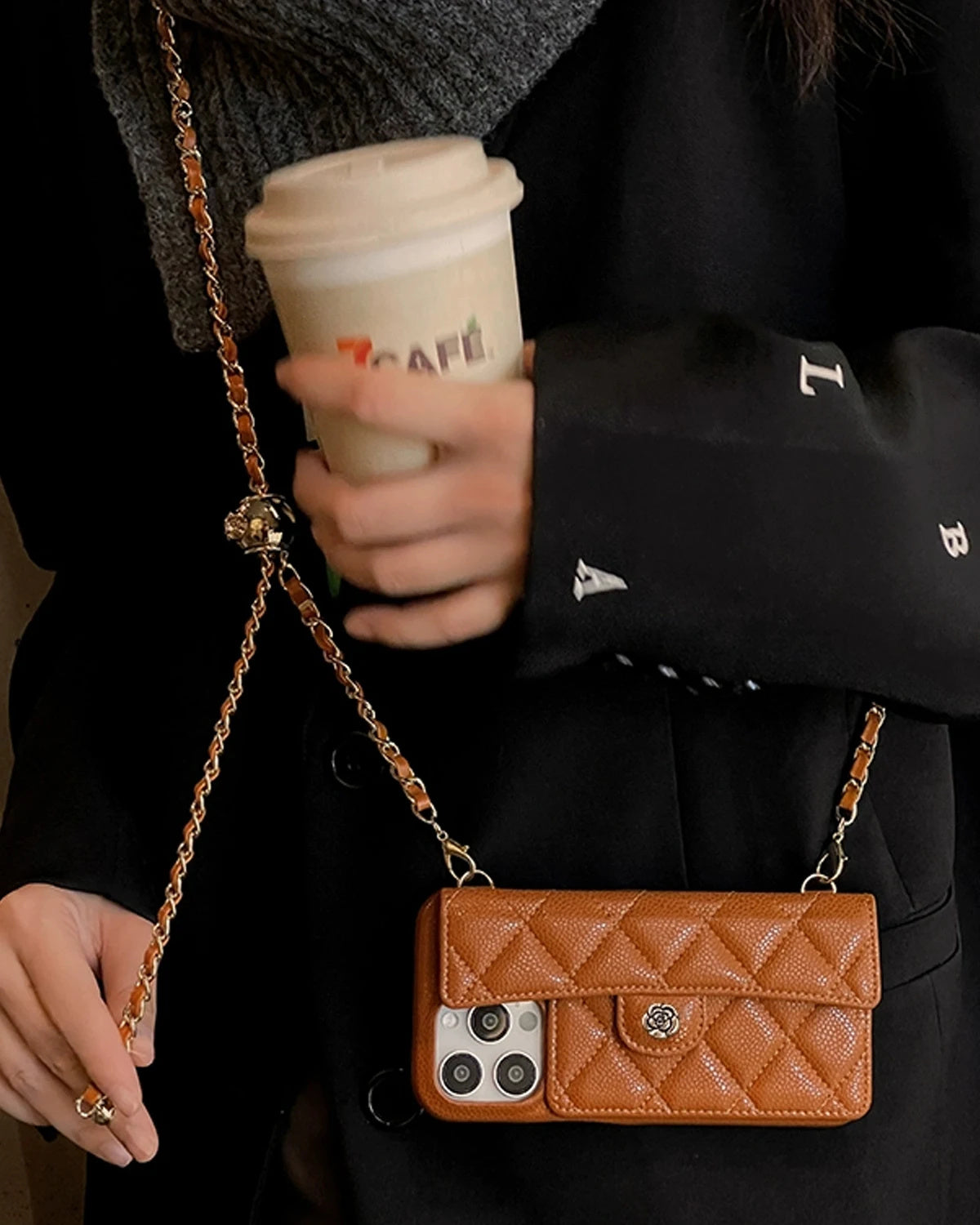 Couture Clutch™ Leder-Wallet-iPhone-Hülle + GRATIS Kopfhörer 🎧✨