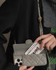 Couture Clutch™ Leder-Wallet-iPhone-Hülle + GRATIS Kopfhörer 🎧✨