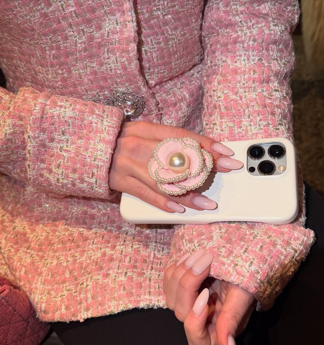 Sophie case™ [Get FREE Earphones]
